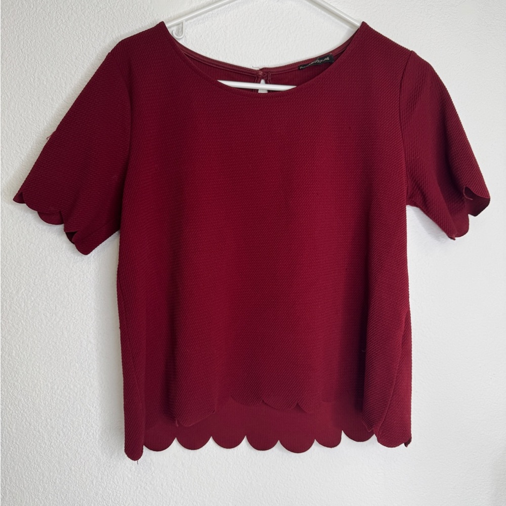 Maroon Red Scallop Hem Top